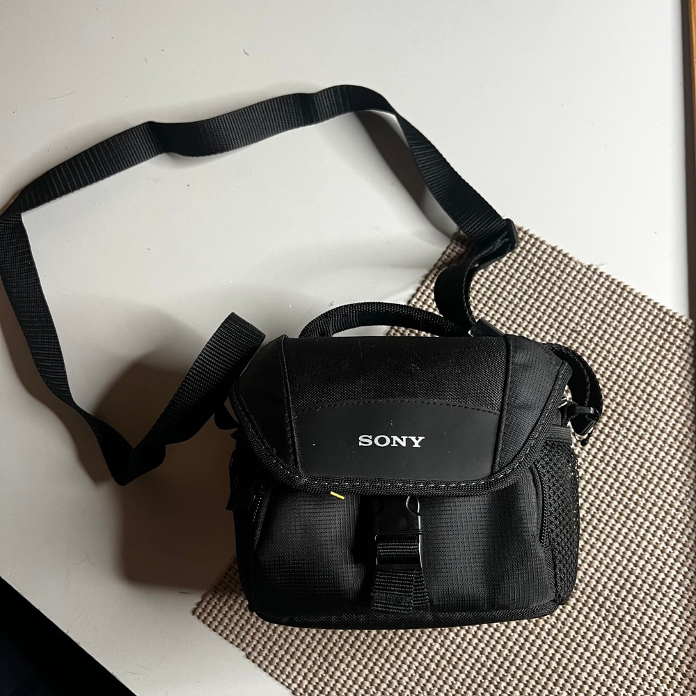 Sony LCS-U11 Camera Bag Case Black Nylon for Handycam Alpha Mirrorless
